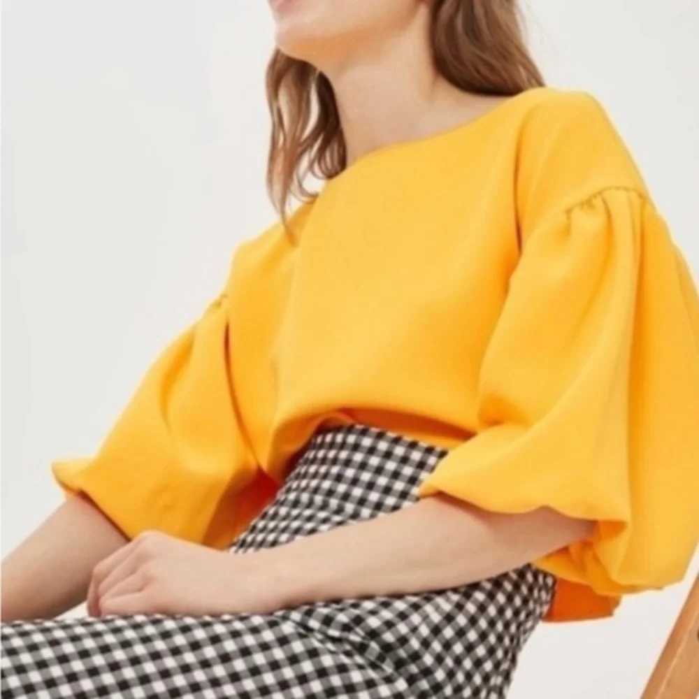 Topshop Puff Sleeves Top - Picture 2 of 9